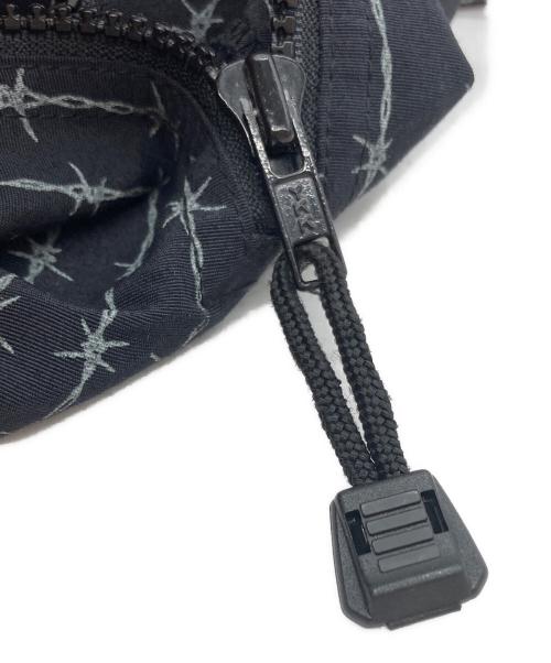 LC LASY CHANCE（ラストチャンス）LC LASY CHANCE (ラストチャンス) 有刺鉄線アノラックパーカー ブラック サイズ:SIZE Sの古着・服飾アイテム