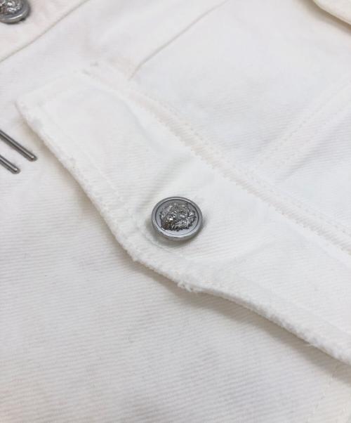 VERSUS VERSACE（ヴェルサス ヴェルサーチェ）VERSUS VERSACE (ヴェルサス ヴェルサーチェ) デニムジャケット ホワイト サイズ:52の古着・服飾アイテム