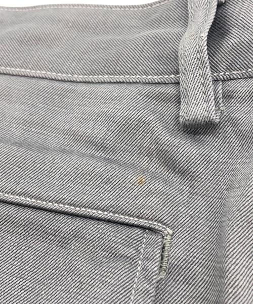AURALEE（オーラリー）AURALEE (オーラリー) WASHED FINX LIGHT BIG CHINO SHORTS グレー サイズ:４の古着・服飾アイテム