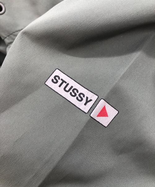 OLD STUSSY（オールドステューシー）OLD STUSSY (オールドステューシー) ナイロンテックプルオーバー オリーブ サイズ:不明の古着・服飾アイテム