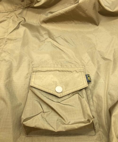 CMF OUTDOOR GARMENT（コンフィーアウトドアガーメント）CMF OUTDOOR GARMENT (コンフィーアウトドアガーメント) RAIN FALLS PONCHO ベージュ サイズ:M 未使用品の古着・服飾アイテム