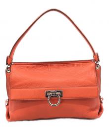 Salvatore Ferragamo（サルヴァトーレ フェラガモ）の古着「ガンチーニレザーワンショルダーバッグ」｜オレンジ