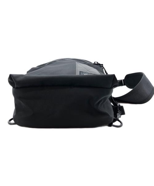 PORTER（ポーター）PORTER (ポーター) レイズスリングショルダーバッグ ブラックの古着・服飾アイテム