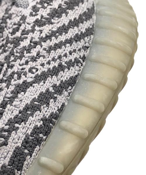 adidas（アディダス）adidas (アディダス) YEEZY BOOST 350 V2 BELUGA 2.0 グレー サイズ:27ｃｍの古着・服飾アイテム