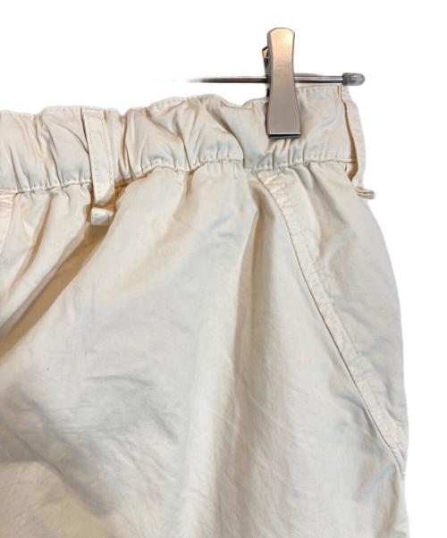 C.P COMPANY（シーピーカンパニー）C.P COMPANY (シーピーカンパニー) MICROREPS LOOSE CARGO PANTS ベージュ サイズ:44の古着・服飾アイテム