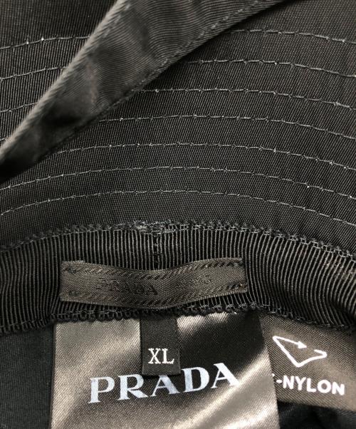PRADA（プラダ）PRADA (プラダ) Re-Nylon Bucket Hat（リナイロン バケットハット） ブラック サイズ:XLの古着・服飾アイテム