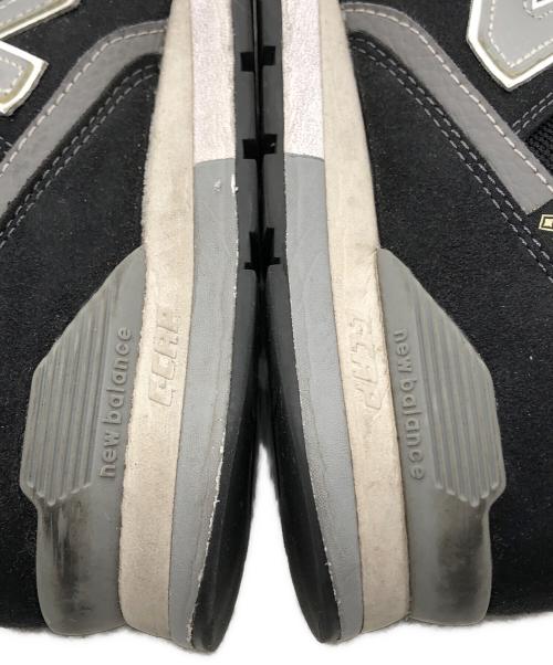 NEW BALANCE（ニューバランス）NEW BALANCE (ニューバランス) 996 GORE-TEX Black Metallic Silver ブラック サイズ:27ｃｍの古着・服飾アイテム