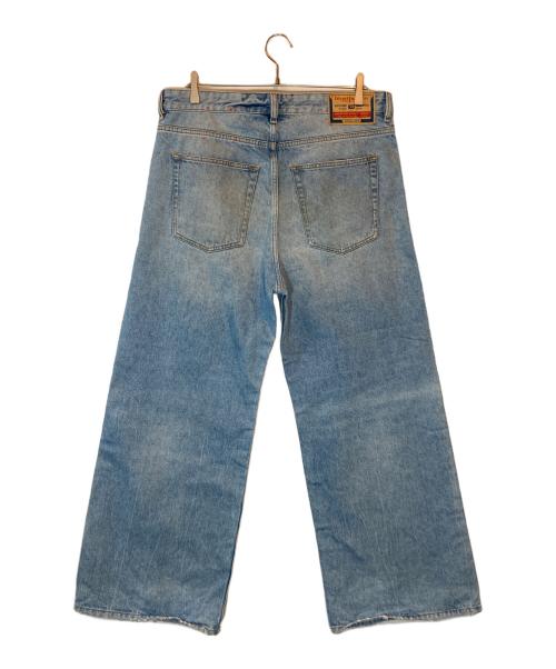 DIESEL（ディーゼル）DIESEL (ディーゼル) Relaxed Jeans D-Rise スカイブルー サイズ:SIZE 81cm (W32)の古着・服飾アイテム
