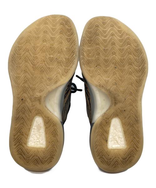 adidas（アディダス）adidas (アディダス) YEEZY QNTM Amber Tint ブラック×ブラウン サイズ:US8 1/2の古着・服飾アイテム