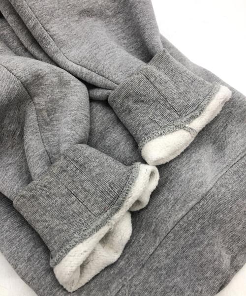 stussy（ステューシー）stussy (ステューシー) スニーカーロゴ刺繍スウェット グレー サイズ:SIZE Sの古着・服飾アイテム