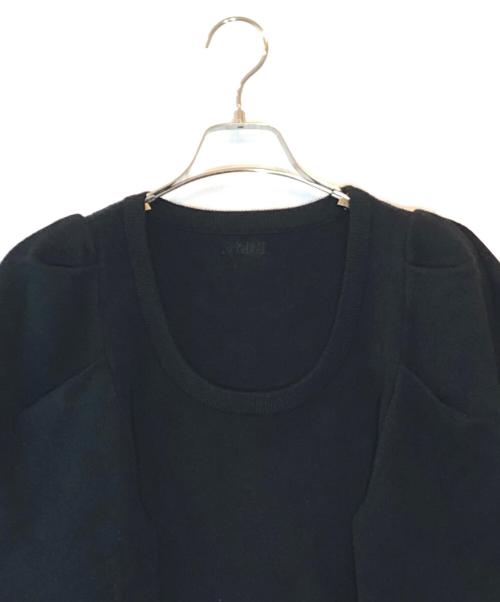 Bibiy.（ビビィ）Bibiy. (ビビィ) パフスリーブニット ブラック サイズ:F 未使用品の古着・服飾アイテム