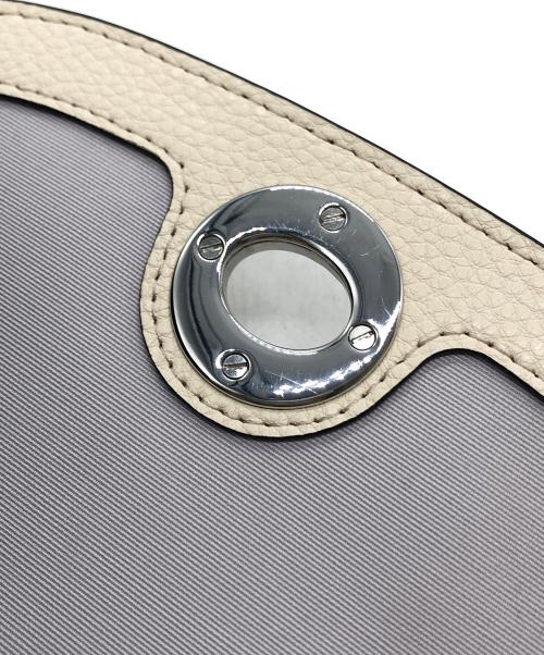 MARC JACOBS（マークジェイコブズ）MARC JACOBS (マークジェイコブズ) ターンロック 3WAYショルダークラッチ ベージュの古着・服飾アイテム