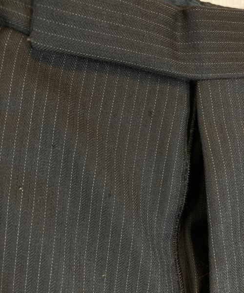 PRADA（プラダ）PRADA (プラダ) ストライプセットアップ ネイビー サイズ:52Rの古着・服飾アイテム