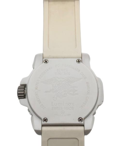 LUMINOX（ルミノックス）LUMINOX (ルミノックス) 腕時計 ホワイト サイズ:下記参照の古着・服飾アイテム