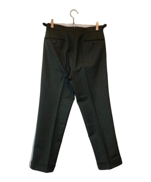 Brilla per il gusto（ブリッラ ペル イルグースト）Brilla per il gusto (ブリッラ ペル イルグースト) シャドーヘリンボーン3ピーススーツ グレー サイズ:SIZE 44の古着・服飾アイテム