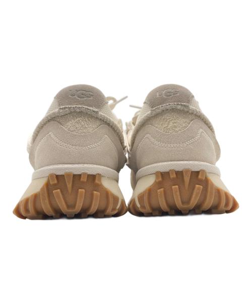 UGG（アグ）UGG (アグ) RetroFi Low Spring アイボリー サイズ:US8の古着・服飾アイテム