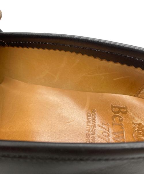 berwick（バーウィック）berwick (バーウィック) コインローヒールローファー ブラック サイズ:5の古着・服飾アイテム