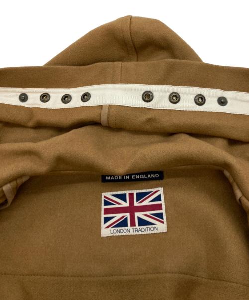 Hysteric Glamour（ヒステリックグラマー）Hysteric Glamour (ヒステリックグラマー) LONDON TRADITION/VIXEN LINE刺繍 モンティダッフルコート ブラウン サイズ:XLの古着・服飾アイテム