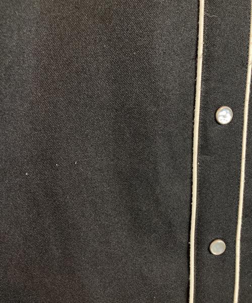 H BAR C（エイチバーシー）H BAR C (エイチバーシー) 刺繍入りウエスタンシャツ ブラック サイズ:無しの古着・服飾アイテム