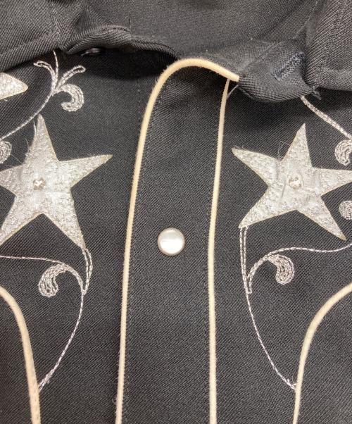 H BAR C（エイチバーシー）H BAR C (エイチバーシー) 刺繍入りウエスタンシャツ ブラック サイズ:15 1/2の古着・服飾アイテム