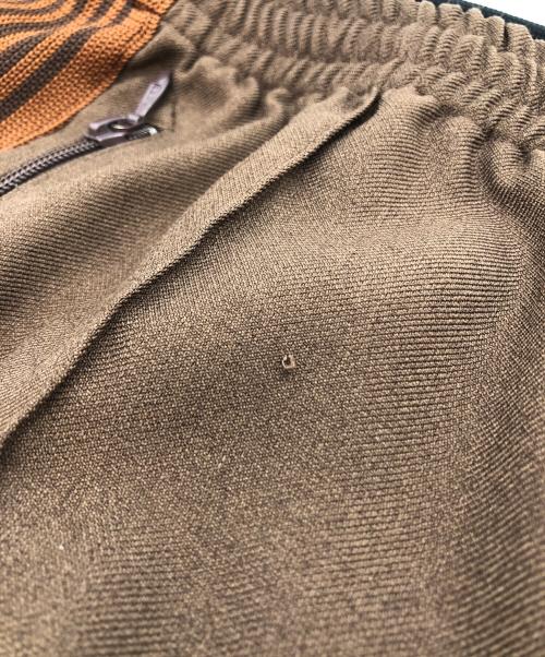 Needles（ニードルズ）Needles (ニードルズ) TRACK PANT-POLY SMOOTH ブラウン サイズ:Mの古着・服飾アイテム