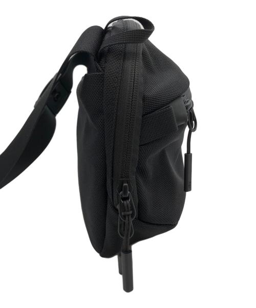 AER（エアー）AER (エアー) Day Sling 3 ブラックの古着・服飾アイテム