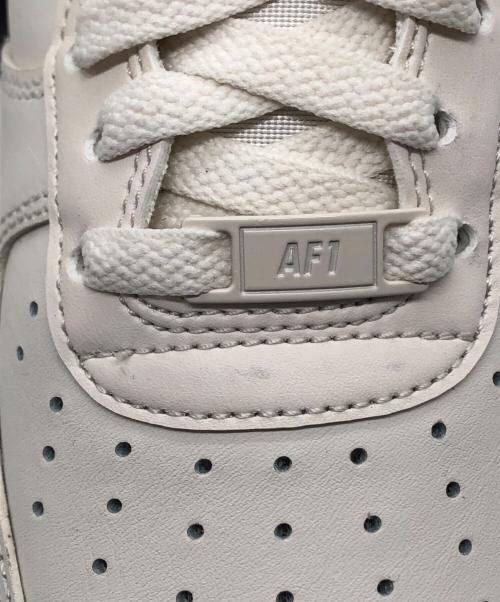 NIKE（ナイキ）NIKE (ナイキ) WMNS AIR FORCE 1 '07 PHANTOM/LT IRON ORE-LT IRON ORE ホワイト サイズ:US10.5 未使用品の古着・服飾アイテム