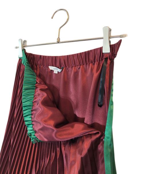 UN3D.（アンスリード）UN3D. (アンスリード) オリガミプリーツサテンバイカラースカート ボルドー サイズ:38の古着・服飾アイテム