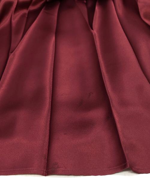 UN3D.（アンスリード）UN3D. (アンスリード) オリガミプリーツサテンバイカラースカート ボルドー サイズ:38の古着・服飾アイテム