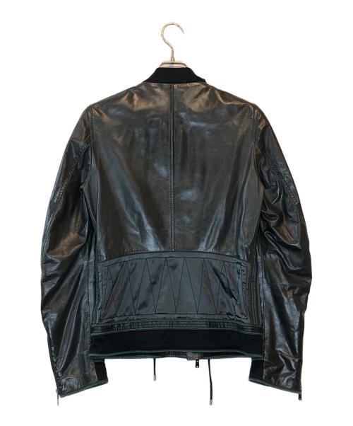 Yves Saint Laurent（イヴサンローラン）Yves Saint Laurent (イヴサンローラン) ラムレザー アシンメトリージャケット ブラック×グレー サイズ:44の古着・服飾アイテム