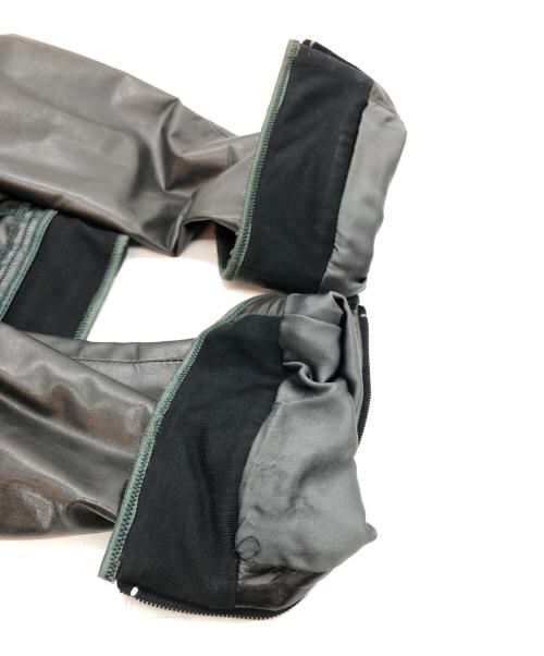 Yves Saint Laurent（イヴサンローラン）Yves Saint Laurent (イヴサンローラン) ラムレザー アシンメトリージャケット ブラック×グレー サイズ:44の古着・服飾アイテム