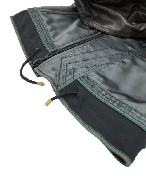 Yves Saint Laurent（イヴサンローラン）Yves Saint Laurent (イヴサンローラン) ラムレザー アシンメトリージャケット ブラック×グレー サイズ:44の古着・服飾アイテム