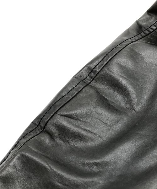 Yves Saint Laurent（イヴサンローラン）Yves Saint Laurent (イヴサンローラン) ラムレザー アシンメトリージャケット ブラック×グレー サイズ:44の古着・服飾アイテム