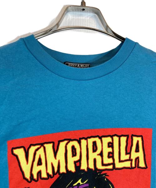 Hysteric Glamour（ヒステリックグラマー）Hysteric Glamour (ヒステリックグラマー) VAMPIRELLA/RUNNING RED Tシャツ ブルー サイズ:XLの古着・服飾アイテム