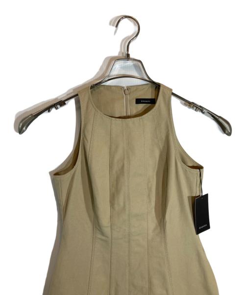 anuans（アニュアンス）anuans (アニュアンス) フォルムフレアワンピース ベージュ サイズ:Sの古着・服飾アイテム