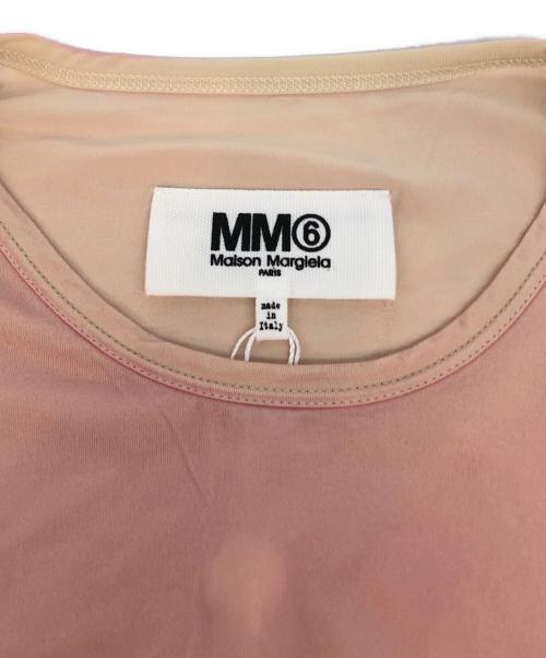 MM6 Maison Margiela（エムエムシックスメゾンマルジェラ）MM6 Maison Margiela (エムエムシックスメゾンマルジェラ) Body Con Tee ピンク サイズ:SIZE M (MEN SIZE S) 未使用品の古着・服飾アイテム