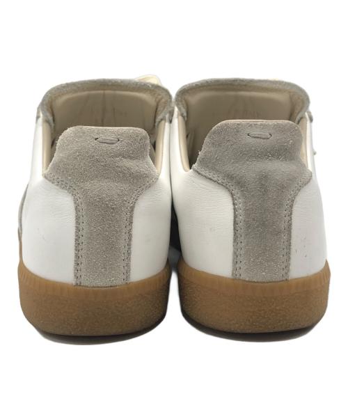 Maison Margiela（メゾンマルジェラ）Maison Margiela (メゾンマルジェラ) ジャーマントレーナー ホワイト サイズ:SIZE 36の古着・服飾アイテム