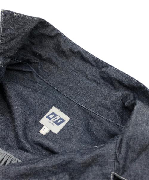 AiE（エーアイイー）AiE (エーアイイー) DENIM PAINTER SHIRT インディゴ サイズ:Lの古着・服飾アイテム