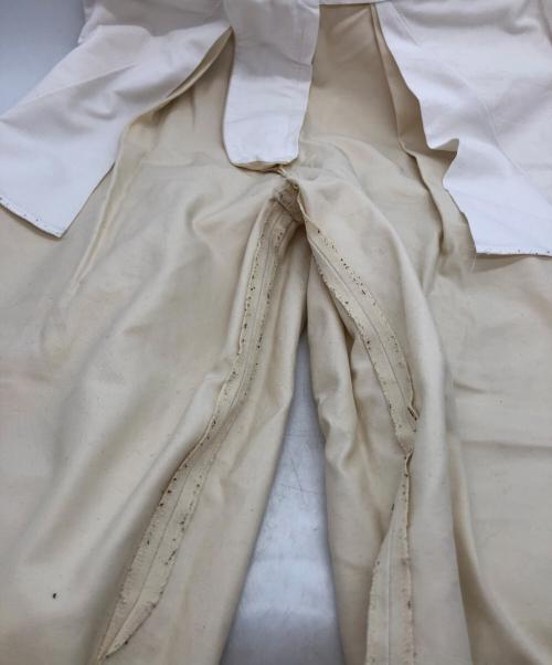 STUDIO NICHOLSON（スタジオ ニコルソン）STUDIO NICHOLSON (スタジオ ニコルソン) タックワイドパンツ アイボリー サイズ:XSの古着・服飾アイテム