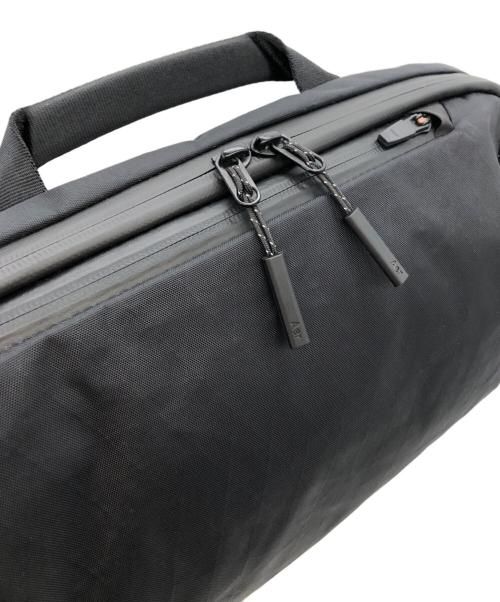 AER（エアー）Aer (エアー) Tech Sling 3 ブラックの古着・服飾アイテム