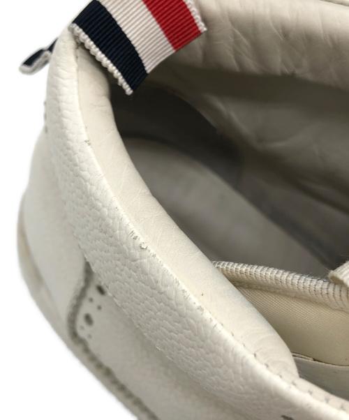 Thom Browne（トムブラウン）Thom Browne (トムブラウン) ハイカットスニーカー ホワイト サイズ:US 8 1/2の古着・服飾アイテム
