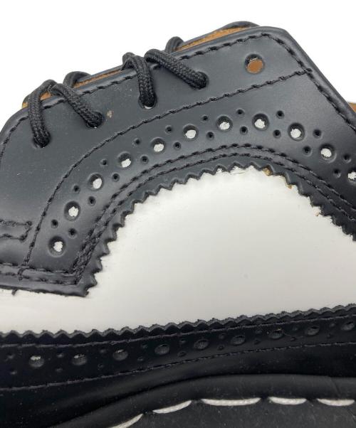Dr.Martens（ドクターマーチン）Dr.Martens (ドクターマーチン) 10458 ウィングチップシューズ ホワイト×ブラック サイズ:UK6の古着・服飾アイテム