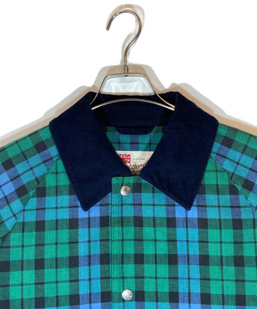Traditional Weatherwear（トラディショナルウェザーウェア）Traditional Weatherwear (トラディショナルウェザーウェア) タータンチェックハンティングコート ブルーー×グリーン サイズ:SIZE 36の古着・服飾アイテム