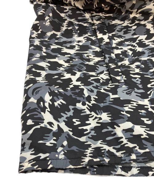 A BATHING APE（アベイシングエイプ）A BATHING APE (アベイシングエイプ) ナイロンジャケット グレー サイズ:Lの古着・服飾アイテム