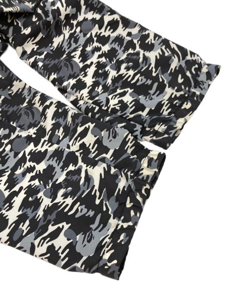 A BATHING APE（アベイシングエイプ）A BATHING APE (アベイシングエイプ) ナイロンジャケット グレー サイズ:Lの古着・服飾アイテム