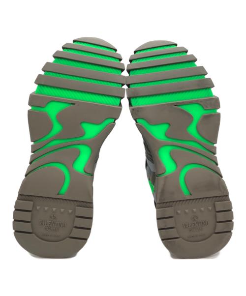 VALENTINO（ヴァレンティノ）VALENTINO (ヴァレンティノ) ノガラヴァーニ ロックスタッズ レザー スニーカー カーキ サイズ:41の古着・服飾アイテム