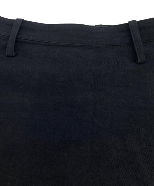 RAGNE KIKAS  YOHJI YAMAMOTO（ラグネ・キカス ヨウジヤマモト）RAGNE KIKAS  YOHJI YAMAMOTO (ラグネ・キカス ヨウジヤマモト) アシンメトリースカート ブラック サイズ:2の古着・服飾アイテム