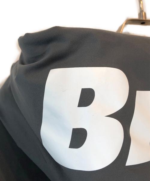 F.C.R.B.（エフシーレアルブリストル）F.C.R.B. (エフシーレアルブリストル) リバーシブル中綿ジャケット ブラック×グレー サイズ:Lの古着・服飾アイテム