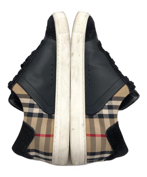 BURBERRY（バーバリー）BURBERRY (バーバリー) ローカットスニーカー ブラック サイズ:42の古着・服飾アイテム