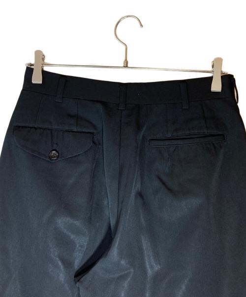 COMME des GARCONS HOMME PLUS（コムデギャルソンオムプリュス）COMME des GARCONS HOMME PLUS (コムデギャルソンオムプリュス) タックスラックスパンツ ブラック サイズ:Sの古着・服飾アイテム